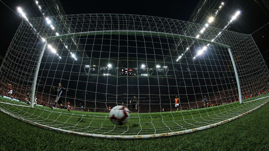 Kulüplerden 5 yılda 187 milyon dolarlık bonservis geliri