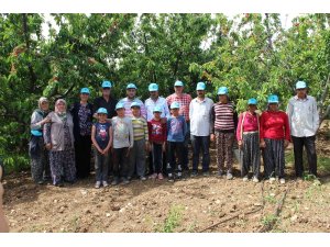 Çiftçiler geleceğe umutla bakmak istiyor