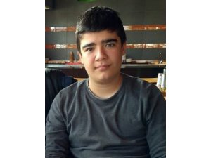 Camiye giderken kaza geçiren genç, 41 günlük yaşam mücadelesini kaybetti