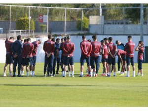 Trabzonspor'da Beşiktaş maçı hazırlıkları başladı