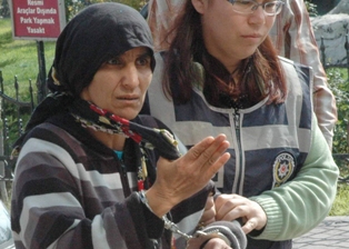 Ölmüş anneye küfür tahrik sayıldı