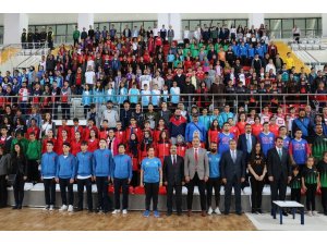 Okullararası Floor Curling Türkiye Şampiyonası Sivas’ta başladı
