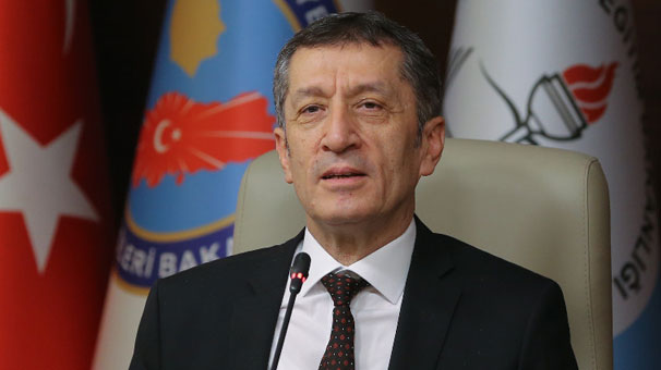 Okullar nisan ve kasımda birer hafta tatile girecek!