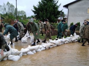 Bosna Hersek’te yaşanan taşkınlar hayatı felç etti