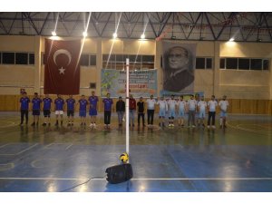 Refahiye’de kurumlar arası voleybol turnuvası yapıldı