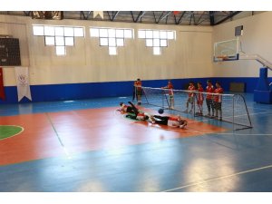 Goalball maçı ile engellere meydan okudular