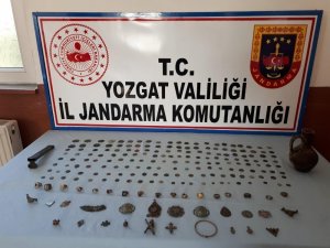 Tarihi eser kaçakçıları yakalandı