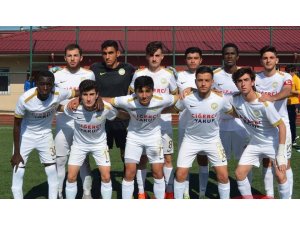 Talasgücü Belediyespor galibiyetle başladı