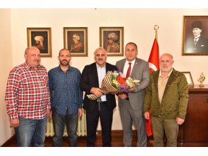 Sanayi esnafının Başkan Zorluoğlu’na ziyaretinde sanayinin taşınması gündeme geldi