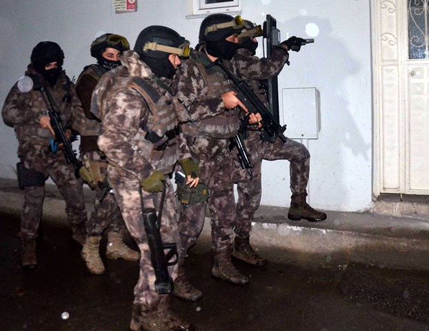FETÖ'nün "mahrem askeri yapılanmasına" soruşturma