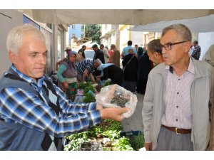 150 yıllık tohumla pırasa üretiyorlar