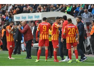 Kayserispor’da 12 futbolcunun sözleşmesi bitiyor