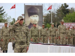 Sivas'ta acemi erler yemin etti