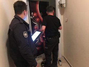 Kars’ta günü birlik evlere operasyon düzenlendi