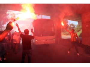 Göztepe şampiyon gibi uğurlandı