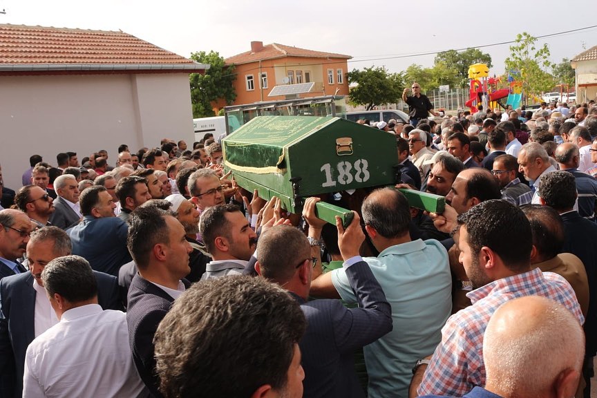 Uğur İbrahim Altay'ın kayınpederi toprağa verildi