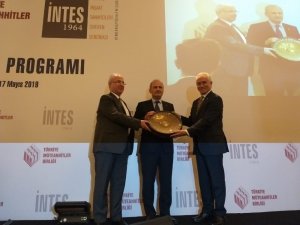 Ulaştırma Bakanı Turhan, TMB ve İntes’in iftar programına katıldı