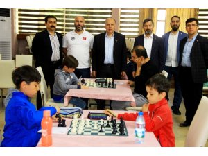 19 Mayıs Atatürk’ü Anma Satranç Turnuvası başladı