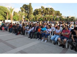 Başkan Akın taraftarların isteğini geri çevirmedi
