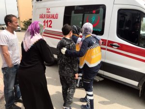 Otomobil ile bisiklet çarpışmasında küçük çocuk yaralandı