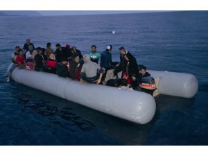 Kuşadası’nda 47 kaçak göçmen yakalandı
