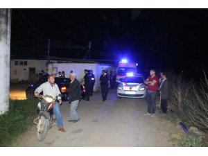 İzmir’de cinnet getiren bir kişi dehşet saçtı: 2 ölü 1 ağır yaralı