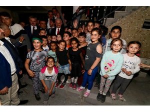 Avcılar’da Binali Yıldırım’a yoğun ilgi