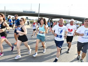 Binlerce genç yürek "19 Mayıs" için koştu