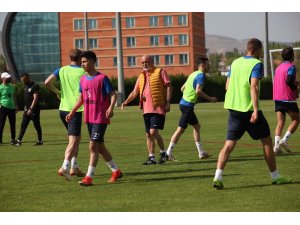 Kayserispor’da sürpriz kadro