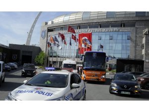 Başakşehir takımı Seyrantepe’ye hareket etti
