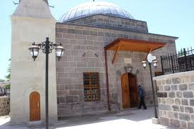 Reşadiye Camii yeniden ibadete açıldı