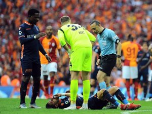 Spor Toto Süper Lig: Galatasaray: 2 - M.Başakşehir: 1 (Maç sonucu)