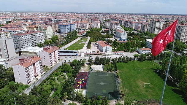 Jandarmadan Konya’ya en büyük Türk bayrağı