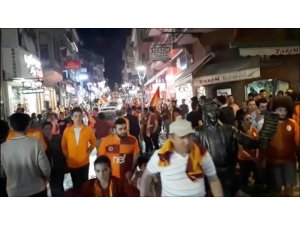 Bartın’da davullu zurnalı kutlama