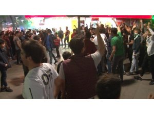 Konya’da Galatasaray’ın şampiyonluk kutlamasında gerginlik