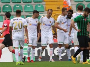 Kravets 1 ay sonra gol attı