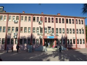 7 yaşında kalp krizi geçiren öğrenci yaşam mücadelesi veriyor