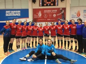 Üniversite hentbol takımı Türkiye ikincisi oldu