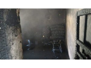 Yangında ev kullanılmaz hale geldi