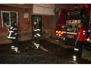 Kız kaçırma yüzünden bir kişinin evi kundaklandı