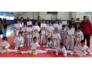 Geleceğin sporcularının kuşak sınavı