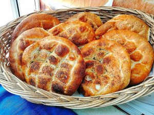 Körfez’de halk pideye yoğun ilgi