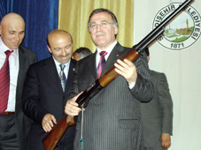 Vakıf eserlerinde sorun ekonomik