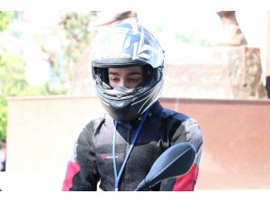 Dünyada bir ilk, geçirdiği motosiklet kazası hayatını değiştirdi