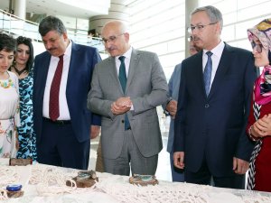 KTO Karatay’da özel öğrencilerden el emeği ürünler sergisi