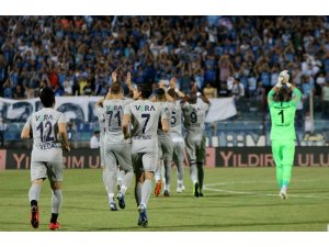 Spor Toto 1. Lig: Adana Demirspor: 0 - Hatayspor: 0 (İlk yarı sonucu)