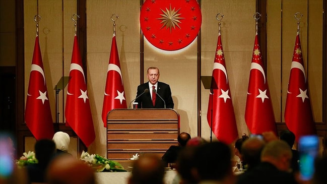 Erdoğan'dan dizi, film, sanal oyun uyarısı...