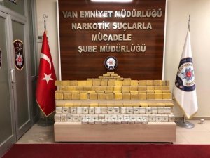 Aracın yan döşemesine zulalanmış 75 kilo eroin ele geçirildi
