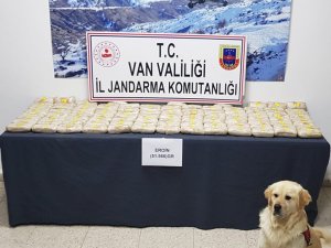 Takip edilen araçtan 51 kilo eroin çıktı