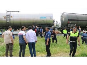 Trenin çarptığı kadın hayatını kaybetti